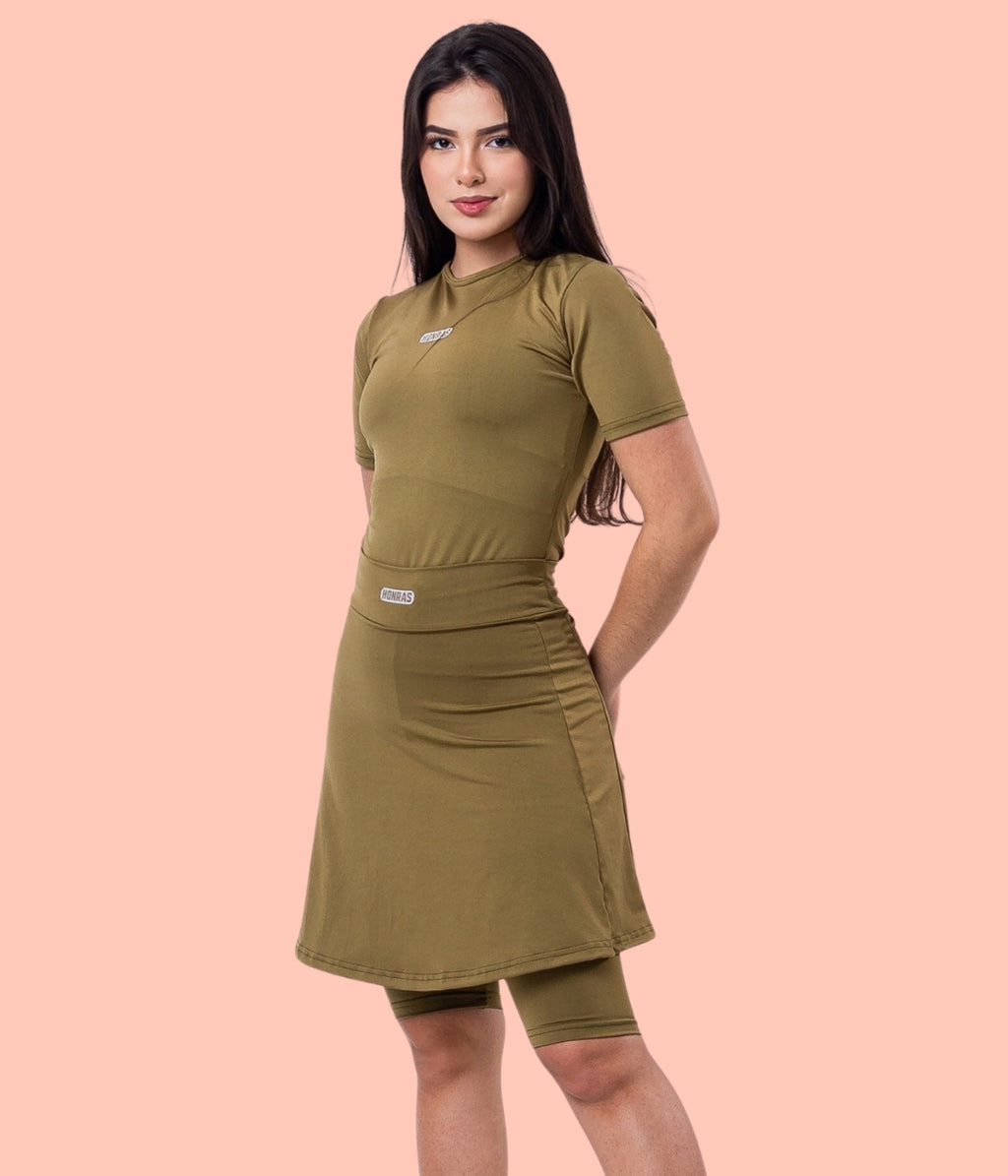 Conjunto Aesthetic Short Saia e Camiseta