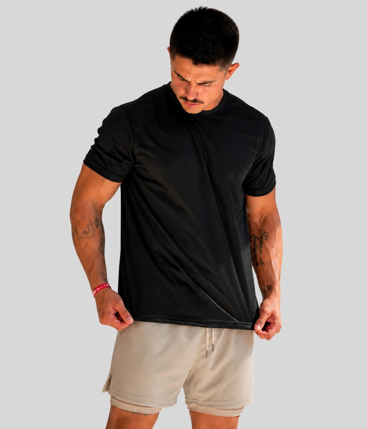Conjunto Camiseta Dry Fit e Shorts Compressão 2 em 1
