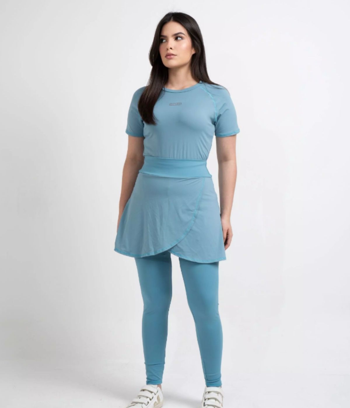 Calça Saia e Camiseta - Conjunto Moments
